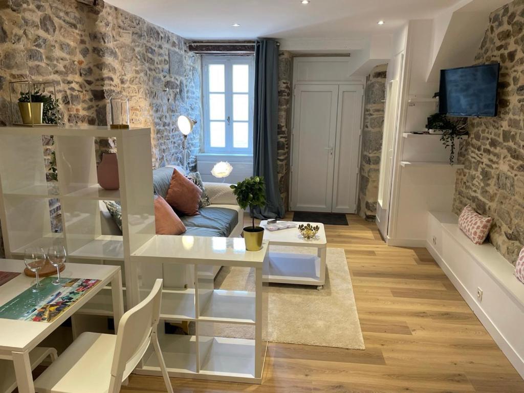 Studio Hypercentre A 1 Mn Plage Et Des Ports Granville Exterior photo